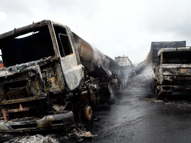 Caminhão-tanque explode na Nigéria e deixa 29 mortos e 42 feridos