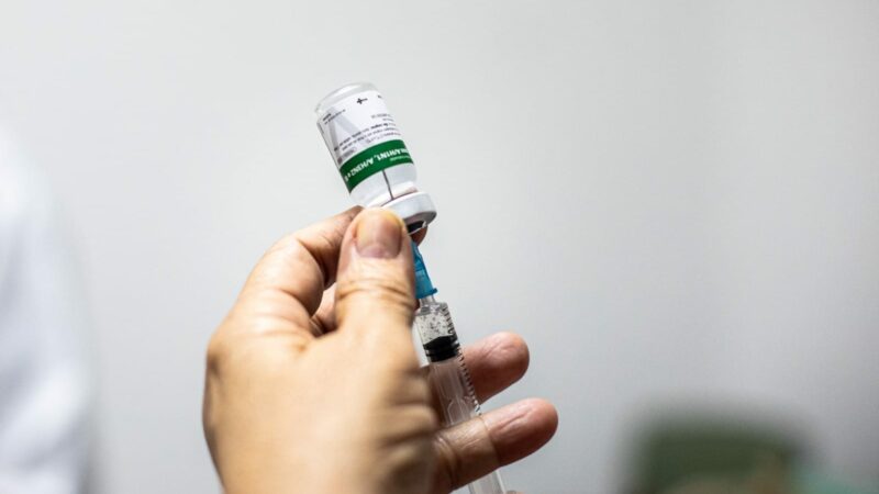 Cuiabá mantém vacinação em todas as unidades básicas, inclusive para turistas