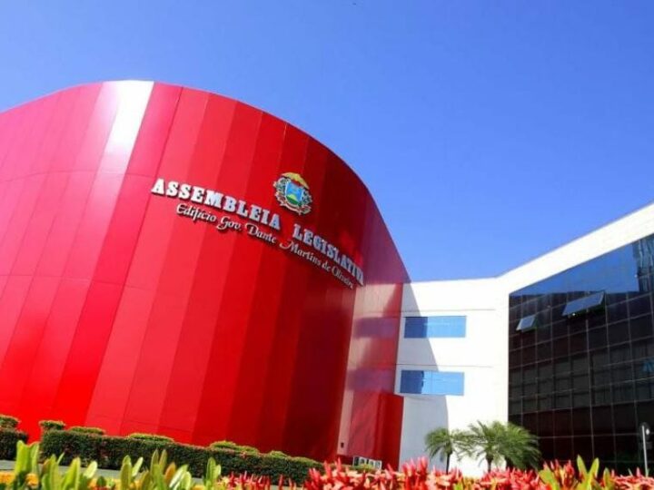 Deputados aprovam suspensão de dívidas de servidores com consignados por 120 dias