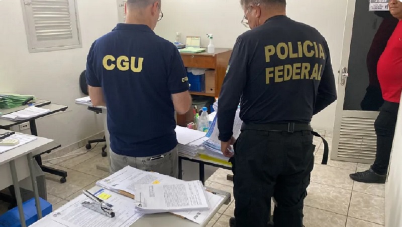 Operação Contracheque da PF apura desvio de R$ 1,1 milhão do Fundab em Mato Grosso