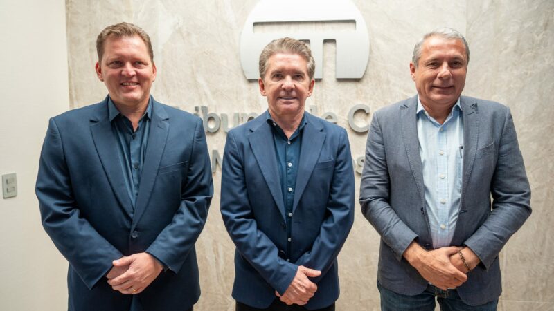 Presidente do TCE pede solução conjunta entre prefeitos para garantir direitos dos servidores