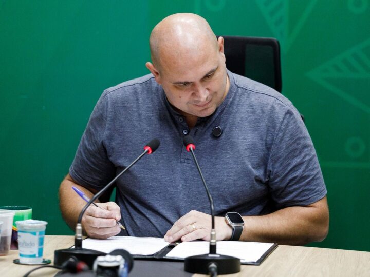 Sancionada lei que melhora valores do prêmio saúde para servidores em Cuiabá