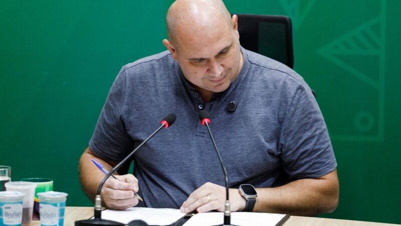 Sancionada lei que melhora valores do prêmio saúde para servidores em Cuiabá