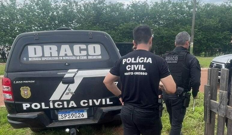Casal que integra facção criminosa é preso por suspeita de homicídio e tráfico de drogas