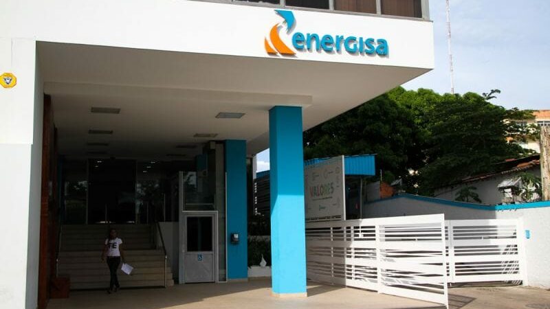 Consumidora é protestada por conta de luz de 2017 e Justiça condena Energisa a pagar indenização