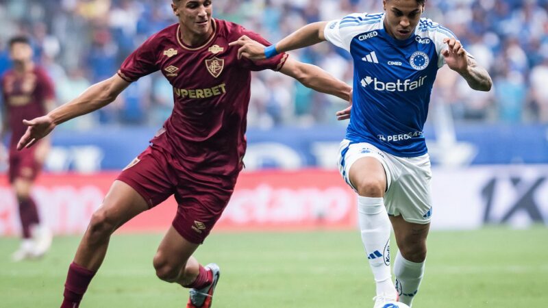 Cruzeiro empata com Flu e perde chance de colocar pressão nos líderes