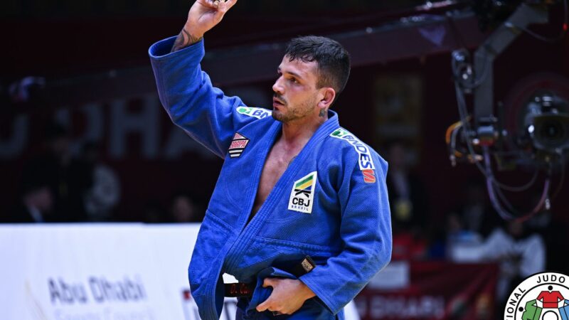 Daniel Cargnin conquista bronze no Grand Slam de judô de Abu Dhabi