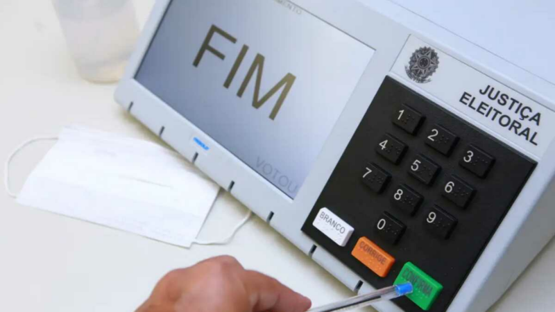 Direita e esquerda perdem abrangência para o centro em Mato Grosso do Sul