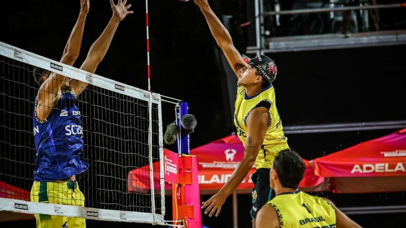 Duplas do Brasil estreiam com 6 vitórias no Mundial de Vôlei de Praia