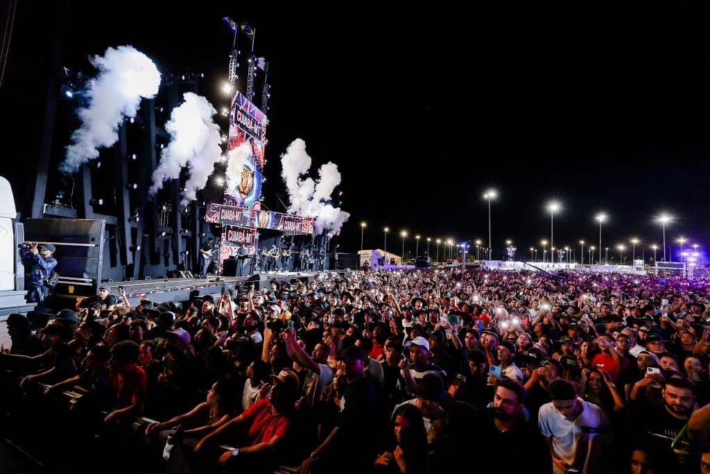 Evento teste leva 50 mil pessoas para show do cantor Natanzinho no Parque Novo Mato Grosso