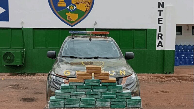 Gefron apreende 48 tabletes de cocaína e causa prejuízo de R$ 864 mil às facções criminosas