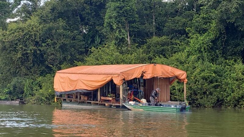 Membros de facção são presos por garimpo irregular e extorsão a garimpeiros no rio Teles Pires