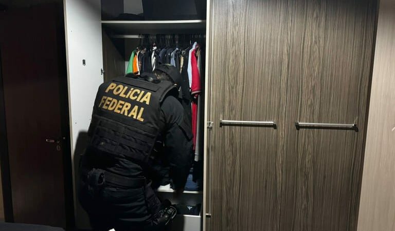 Preso pela PF servidor de MT por lavagem de dinheiro e com R$ 800 mil em espécie em casa