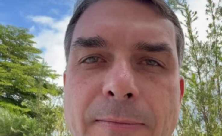 Flávio diz ter ‘um preço’ para retirar candidatura e que ‘anistia’ faz parte da negociação