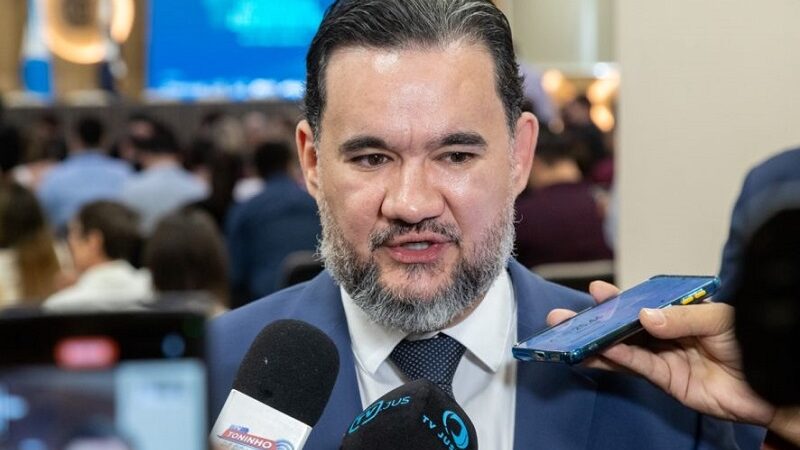 Juiz proíbe negativação de servidores e repasse a empresas