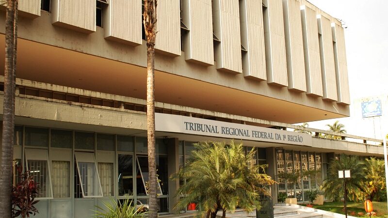 Justiça Federal reforma sentença condenatória e absolve servidor público em processo criminal de alta complexidade