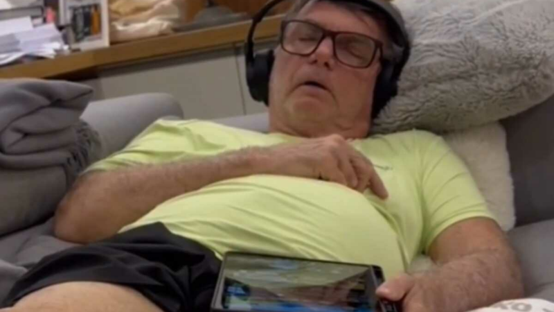 Moraes autoriza cirurgia de Bolsonaro no Natal; internação ocorrerá no dia 24