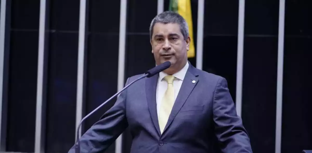 Quem é Coronel Tadeu, suplente de Zambelli que deve assumir vaga