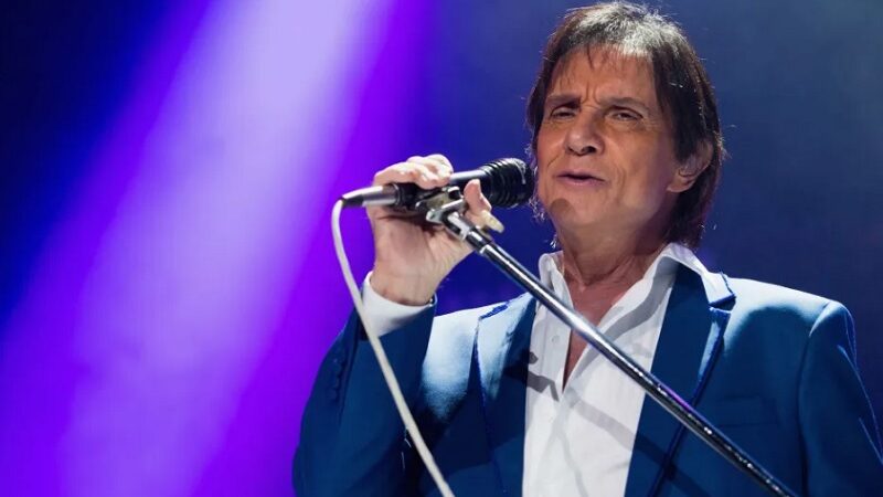 Roberto Carlos perde freio de Cadillac e sofre acidente durante gravação