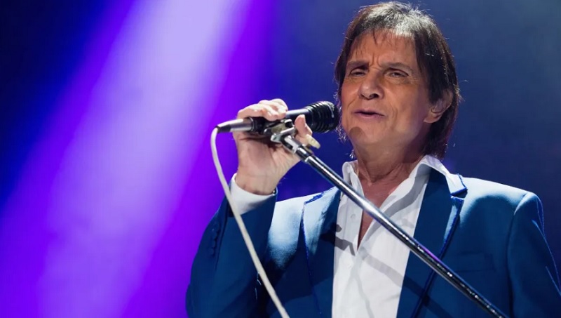 Roberto Carlos perde freio de Cadillac e sofre acidente durante gravação