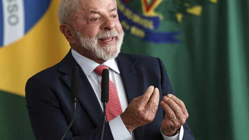 Lula ao Congresso em mensagem: País chegou ao fim de 2025 mais forte; PIB cresceu, dólar caiu