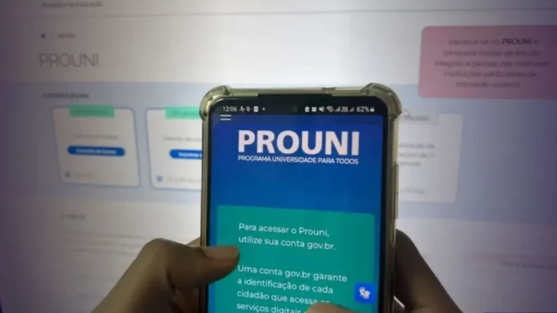 Prouni 2026: Com oferta recorde de vagas, inscrições estão abertas até amanhã, 29/1