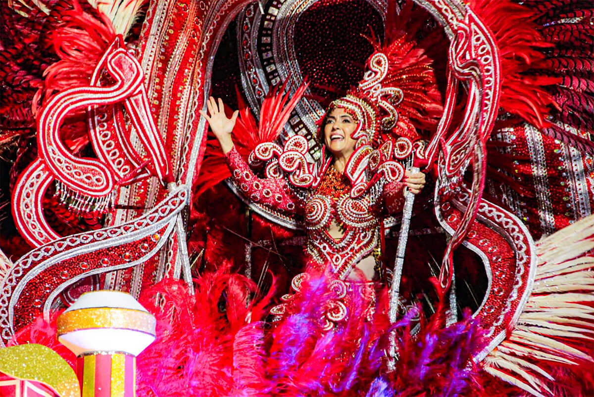 Especialistas veem riscos em desfile de escola de samba para Soraya Thronicke