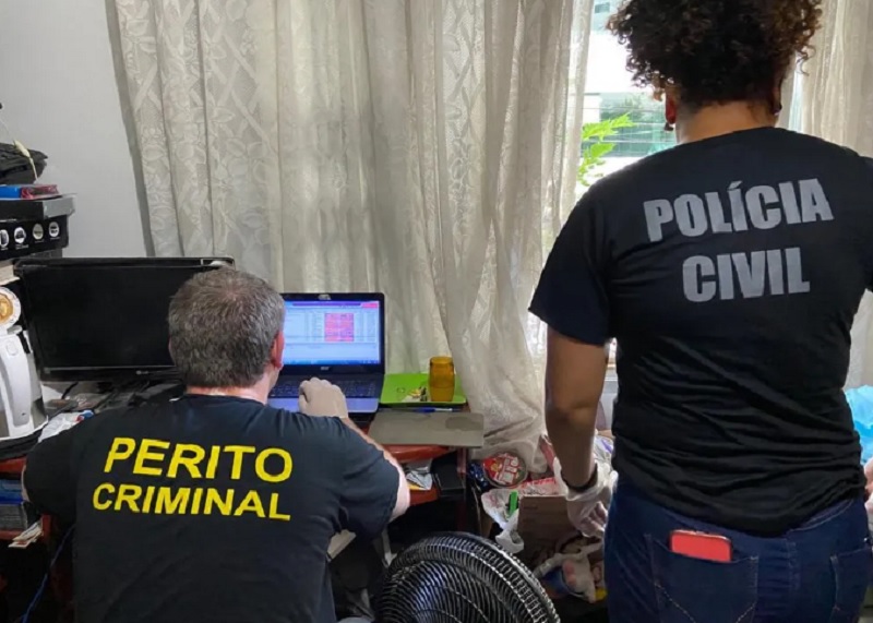 Polícia Civil prende homem que usava perfis falsos para abusar e chantagear menores na internet
