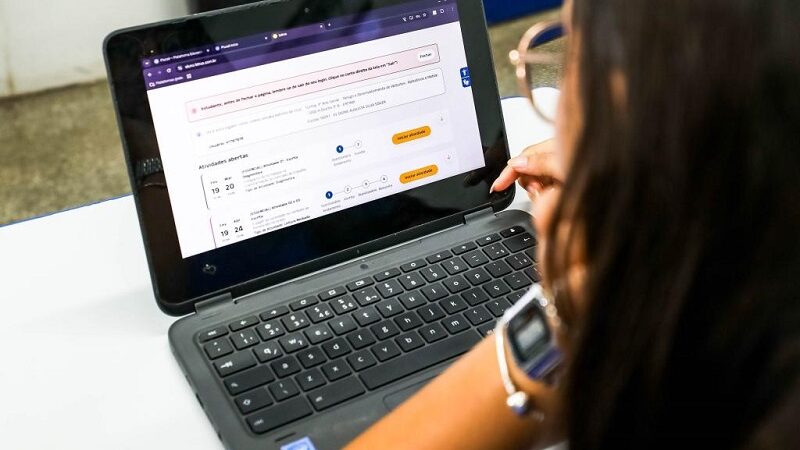 “Seduc cumpre legislação com contratação de 3.040 Profissionais de Apoio Especializado”, afirma Alan Porto