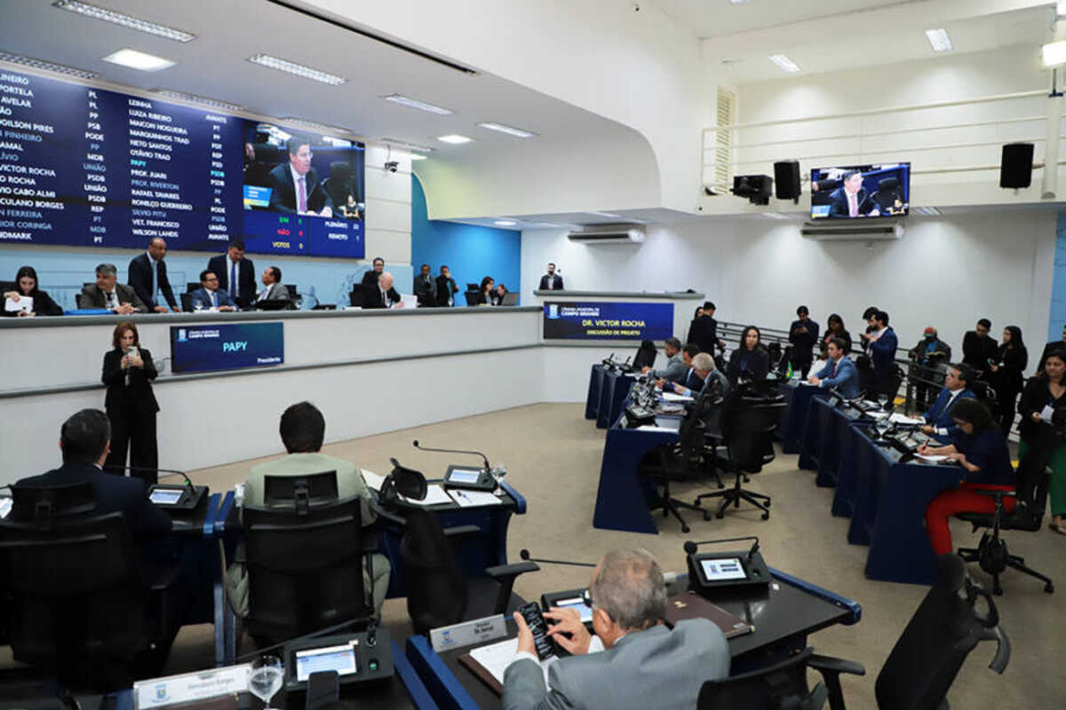 Veto da Prefeitura ao pagamento da previdência em 12 parcelas será votada na Câmara