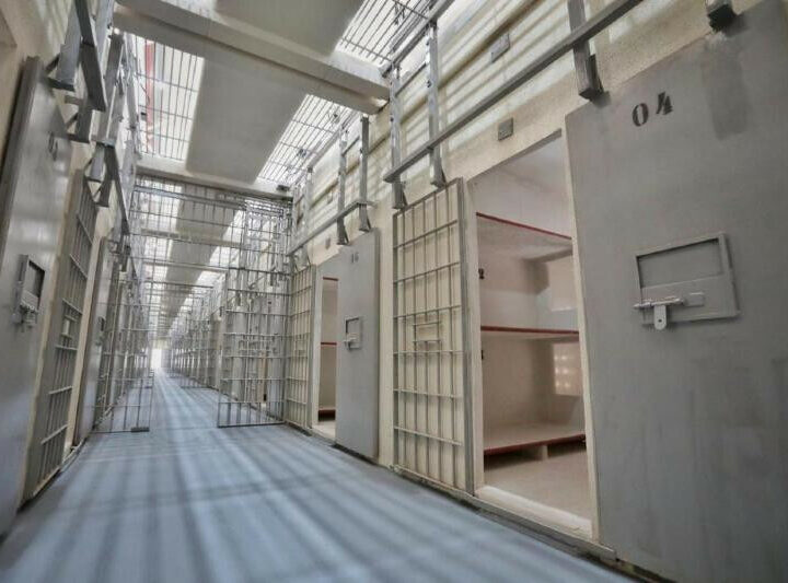 Advogado deve ficar em sala de Estado Maior sob execução provisória de pena