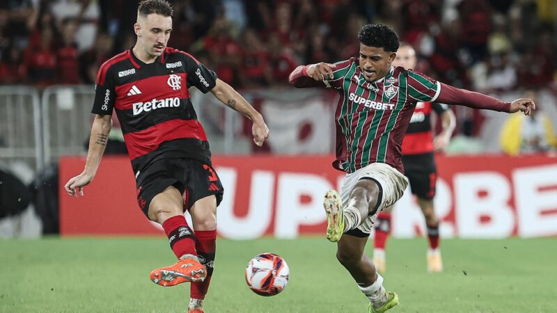Fluminense e Flamengo jogam por título do Campeonato Brasileiro