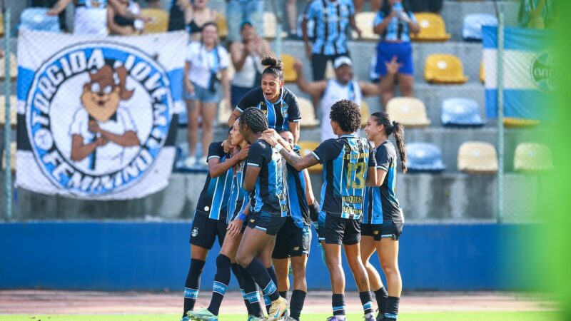 Grêmio supera Internacional por 2 a 1 no Brasileiro Feminino