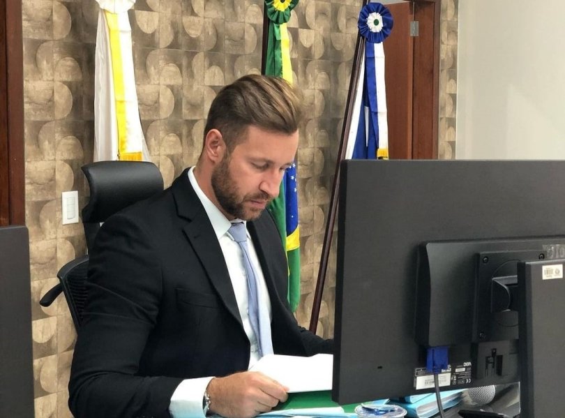 Magistrado marca julgamento de oito réus acusados de integrar um esquema de desvio de R$ 101 milhões da Conta Única do Estado de MT