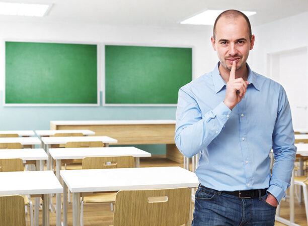 Militarização das escolas avança sem ouvir os profissionais da educação