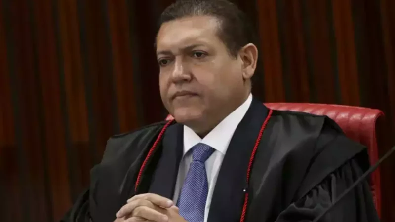 Nunes Marques vota para derrubar decisão que prorrogou CPMI do INSS