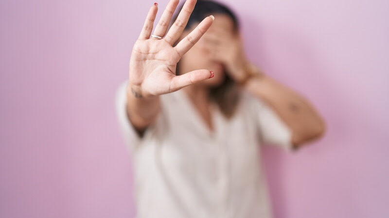 Violência doméstica bate recorde histórico no Brasil em 2025, aponta levantamento da Predictus