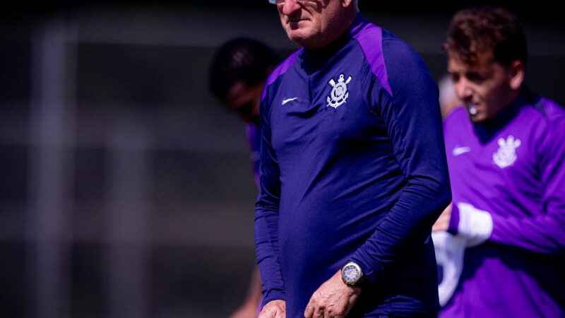Corinthians demite Dorival Júnior após derrota para o Internacional