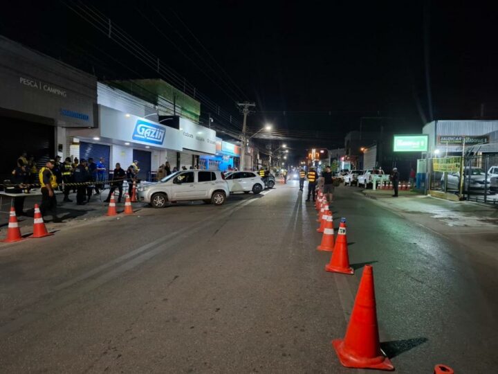 FISCALIZAÇÃO EM CUIABÁ: Operação Lei Seca prende nove pessoas e remove 53 veículos na madrugada desta sexta-feira 15-05-2026
