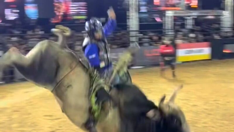 Alex Oliveira vence PBR Grand Rodeo em Sorriso e embolsa R$ 250 mil
