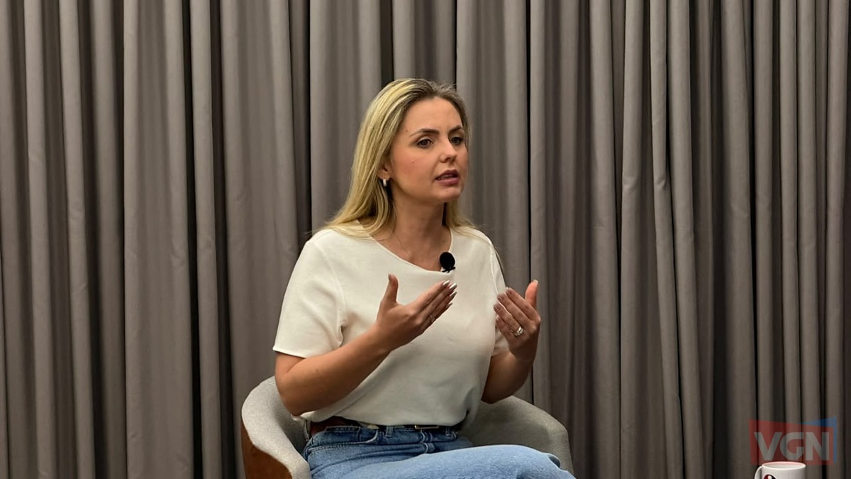 Clariana Barão critica fim do Pix e defende sistema de pagamentos