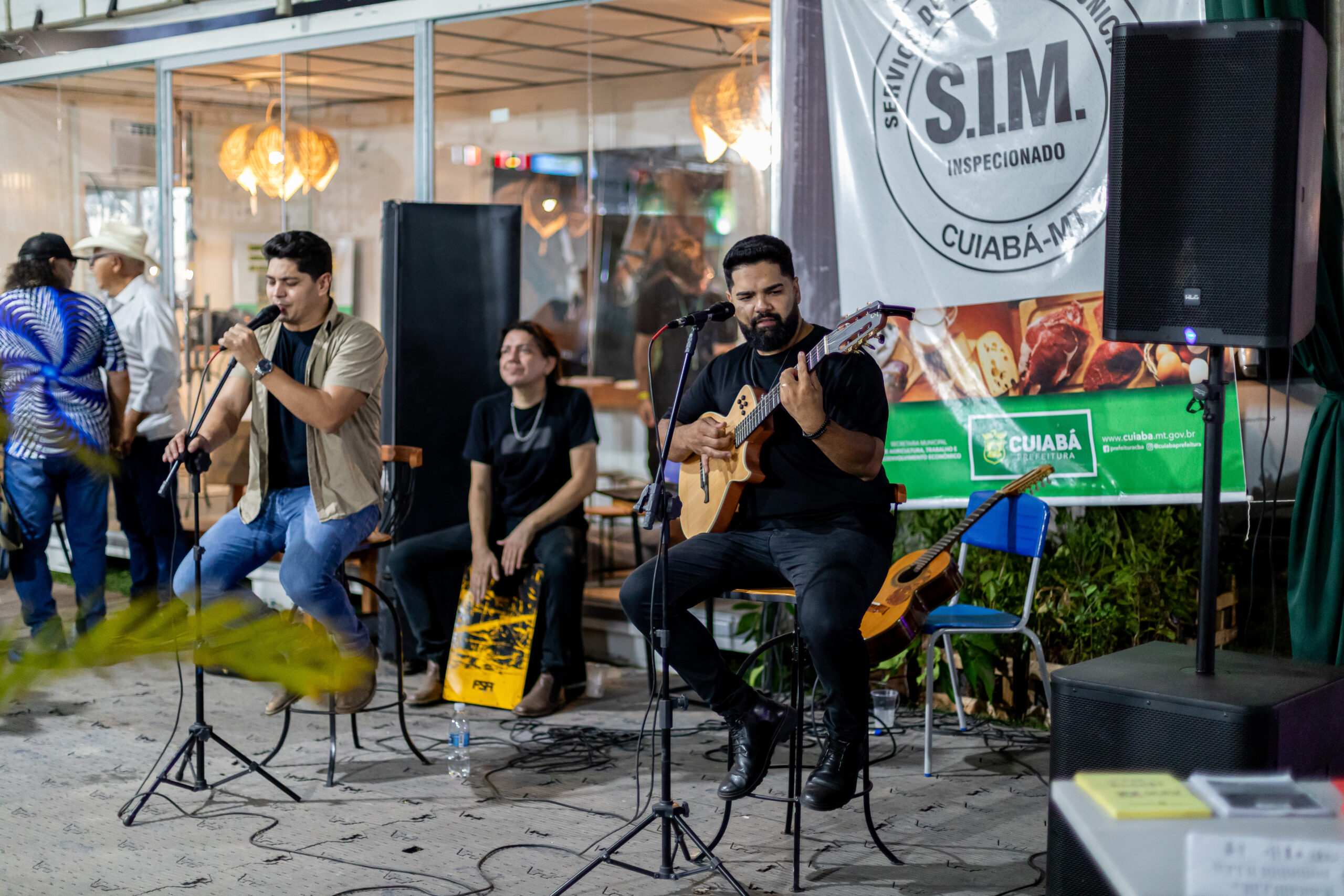Com “esquenta” no estande da Prefeitura, 58ª Expoagro reúne shows regionais e abertura do rodeio
