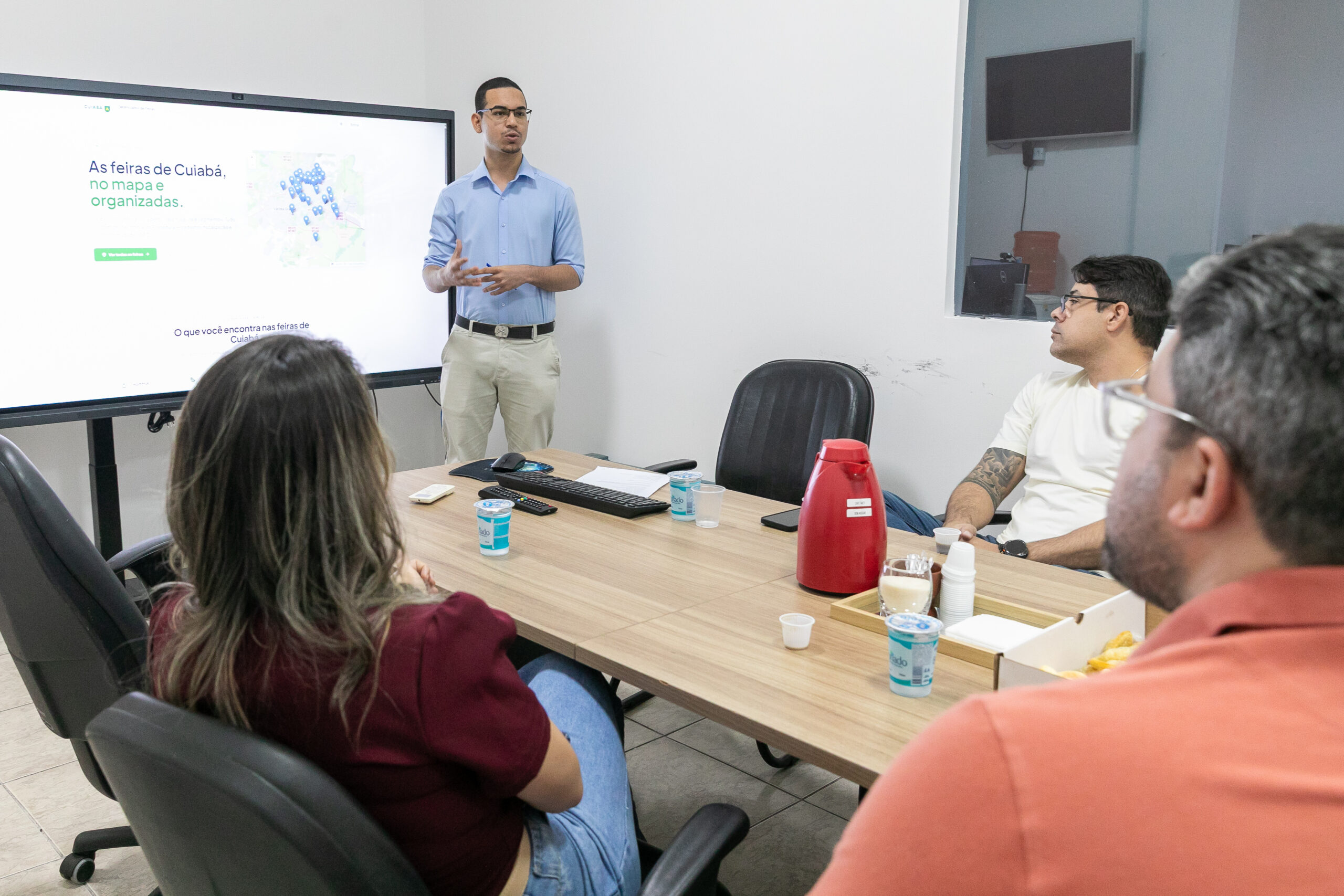 Prefeitura de Cuiabá lança portal para modernizar gestão das feiras livres