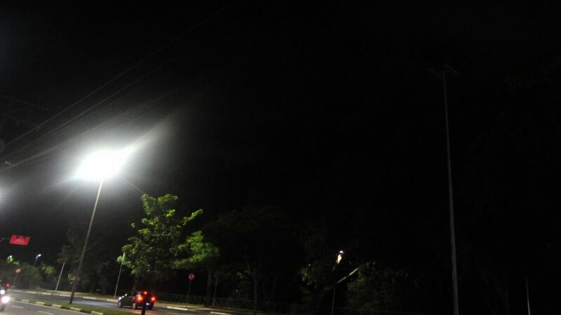 Sinop: praça em bairro próxima do centro está com iluminação precária