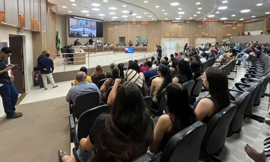 Autoridades debatem em Cuiabá projeto que prevê novo crime para suicídio ligado à violência doméstica